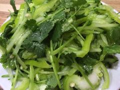 老虎菜-宝瑞门钉肉饼店