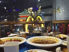 -楼兰古丽新疆菜(钟楼景观店)