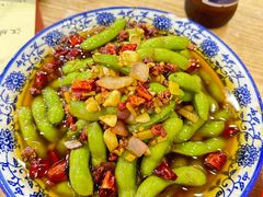 -江城燕子大排档(江汉路步行街店)