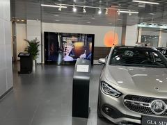 -北京鹏龙星徽AMG性能中心(潘家园店)