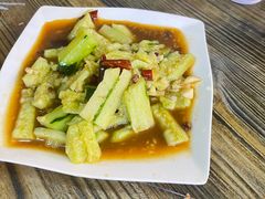 -郑贵初烧烤·烤凤爪的发明者(王家湾店)