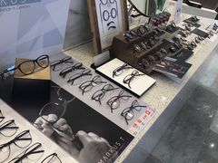 -茂昌眼镜(南京西路店)