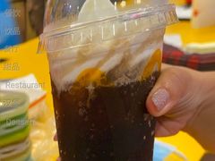 甜品站可乐麦炫酷-麦当劳(长乐西洋南路得来速店)