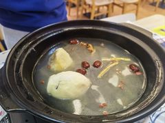 -松哥油焖大虾.小龙虾.黑鸭煲(海岸城店)