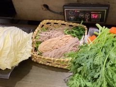 -湊湊火锅·茶憩(打浦桥日月光店)