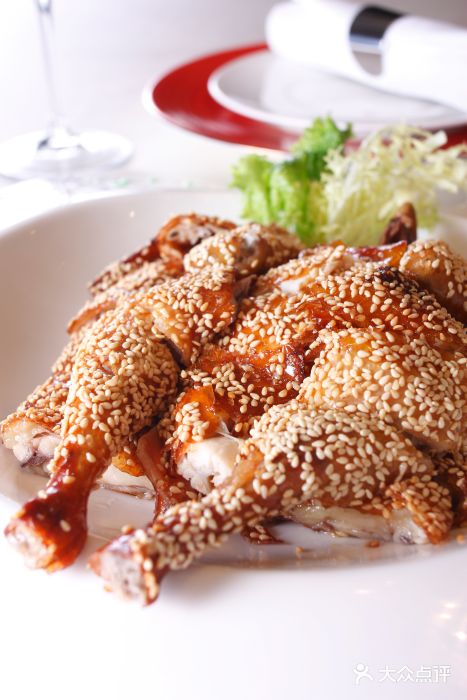 粤海喜来登酒店·采悦轩中餐厅(天河城店)脆皮芝麻风沙鸡图片