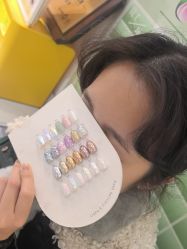 -桃色美甲沙龙