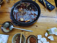 -黄潇洒老火锅(九眼桥宏济巷店)