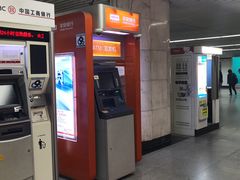 -上海体育馆(地铁站)