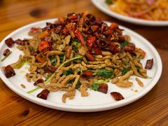 香辣肉丝-东北农家小院(定西路店)