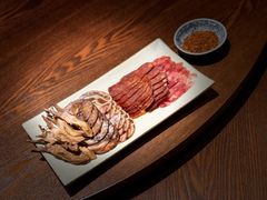 -肆海小川菜酒馆Wine Bistro (青年路店)