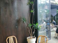 -Metal hands·铁手咖啡