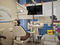 -欢乐口腔(望京分院)