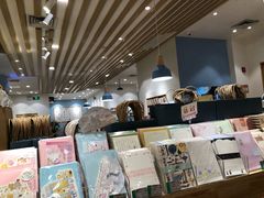 -猫的天空之城概念书店(印象城购物中心店)