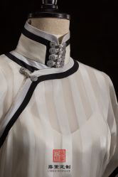 点击看大图 -藤薰定制中式嫁衣礼服旗袍店