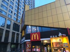 -万达广场(菏泽牡丹店)