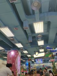 -莫莉幻想儿童乐园(三河燕郊永旺店)