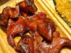 -小河公主秘制烤羊腿(小绿谷店)