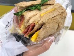 -便利蜂(西城区远见名苑10号楼店)