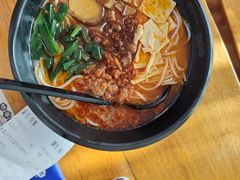 -桥香园过桥米线(国贸店)