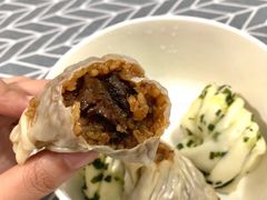 -白玉兰食品(汇联商厦店)