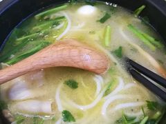 -妈妈故事米线(市府恒隆店)