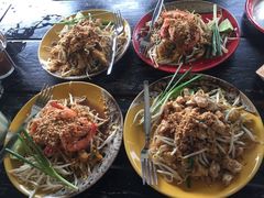 -Pad Thai Kratong Thong by ama