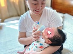 -乐禧母婴全自营月嫂(宝山店)