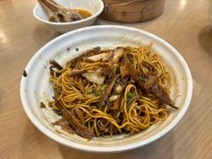 -佬钱湾仔(衣裳街店)