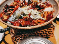 -隔壁老王·家常云南菜(花巷店)