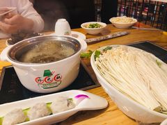 -珍巴奴毛肚牛肉小火锅(四惠店)