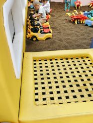 -孩子王童乐园(西安万象城店)