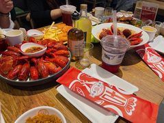 -叶派龙虾•招牌香辣蟹·海鲜(中海国际店)