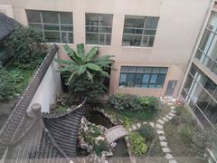 周边环境-上海交通大学医学院附属仁济医院(南院)