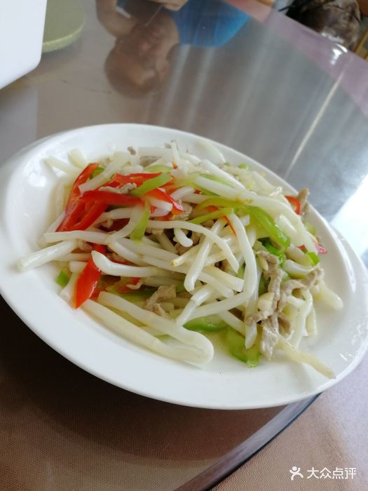 太湖抱朴乡居·水宴餐厅芦根炒肉丝图片