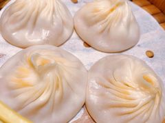 蟹粉汤包-苏帮袁Sue Cuisine(来福士店)