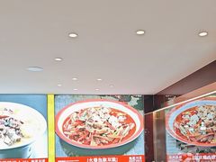 -川流不息·地道川菜·小龙虾(松东路店)