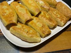 黑猪肉酸菜锅贴-金谷园饺子·烧烤·家宴(人大总店)