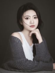 -绝对人气写真艺术中心