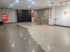 -家乐福(古北店)