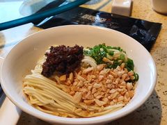 担担面-铜锣湾·有麝自然香(重庆新天地店)