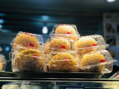 -白玉兰食品(汇联商厦店)