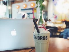 -Moka Bros 摩卡站(嘉华店)