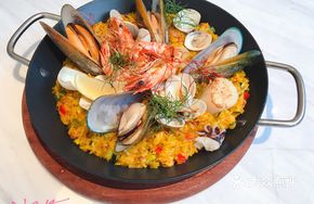 Valencian Seafood Paella