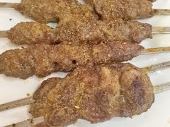-吐尔逊拌面美食