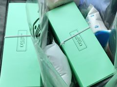 -顶东面包花园·生日蛋糕(世博店)