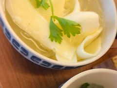 鲜黄喉-巴奴毛肚火锅(商城路店)
