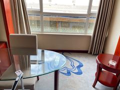 -兴芮温泉度假区