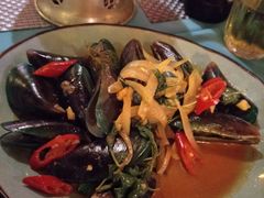 -Pakwan Restaurant & Bar