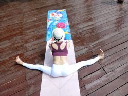 -Yvon yoga 瑜伽·精准体态管理中心